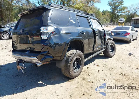 2018 Toyota 4Runner Trd Off Road z USA, uszkodzony, nr VIN JTEBU5JRXJ5570398